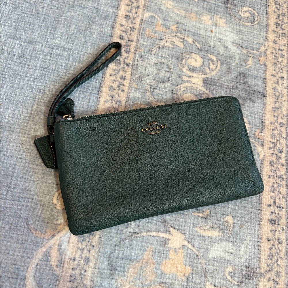 Coach Forest Green Pebbled Leather Double Zip Clutch Wristlet Wallet